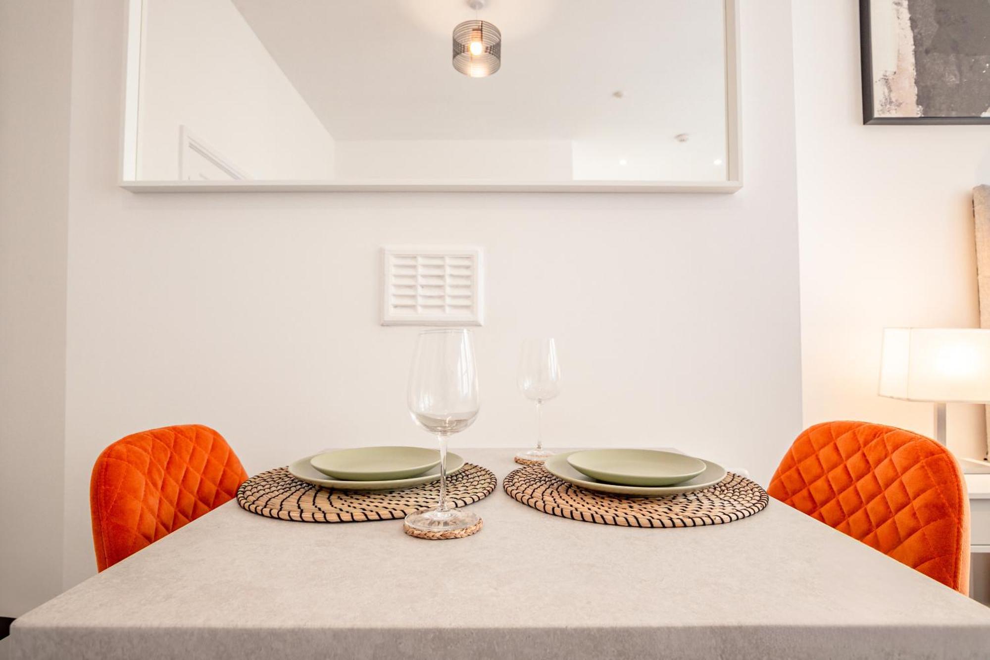 Guest Homes - The Station Studio Worcester Extérieur photo