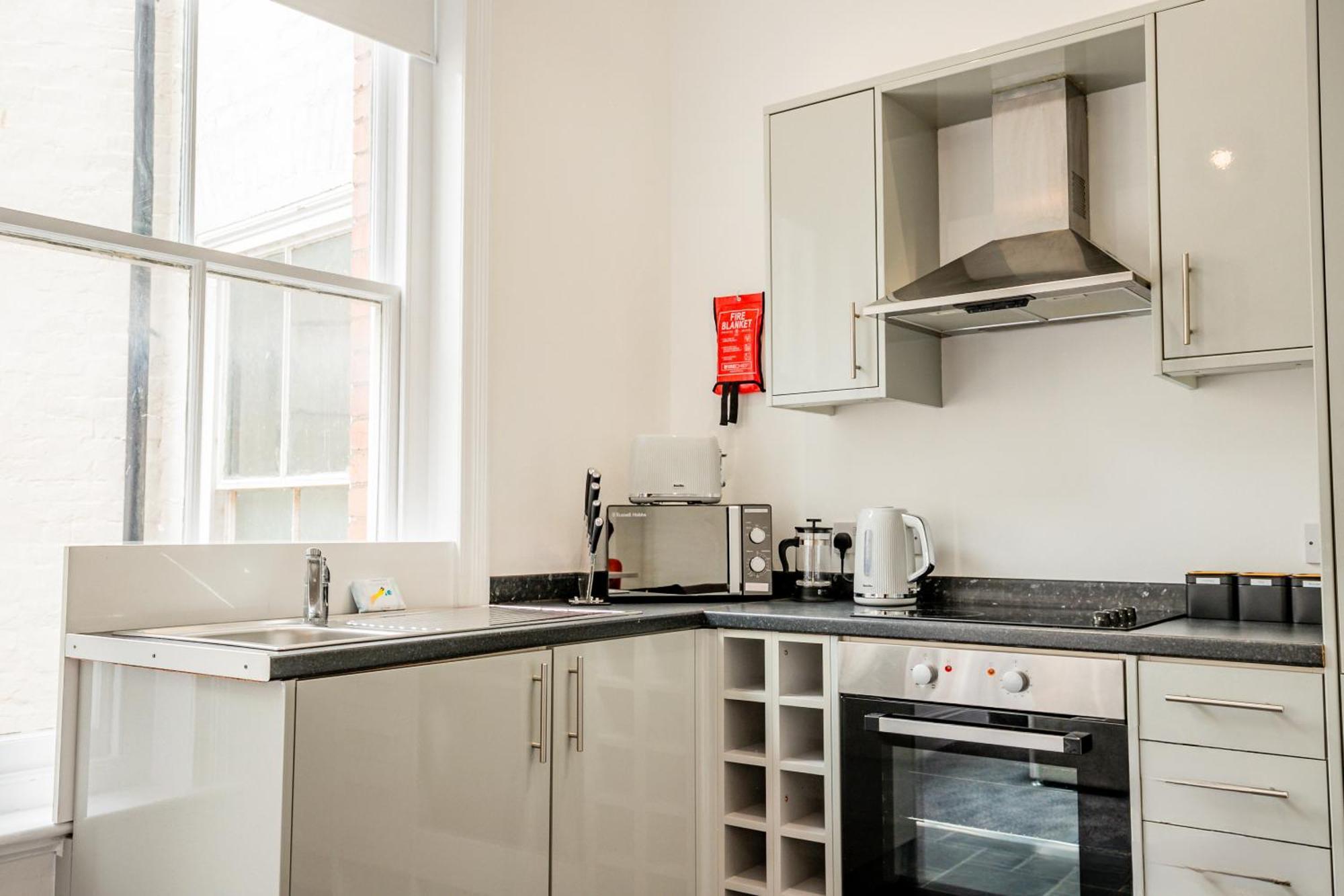 Guest Homes - The Station Studio Worcester Extérieur photo